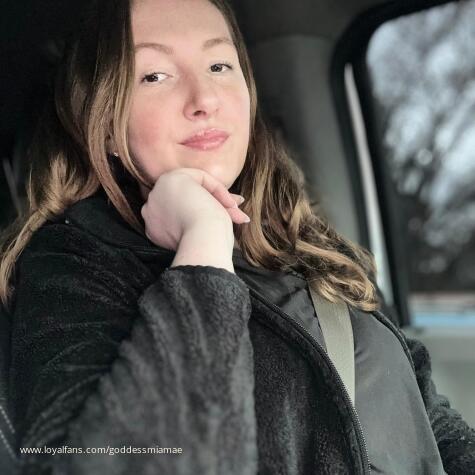 Goddess Mia Mae Official Profile | www.Loyalfans.com