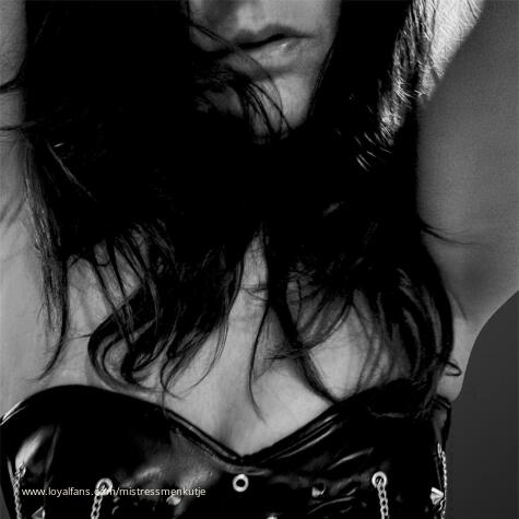 MistressMenkutje avatar