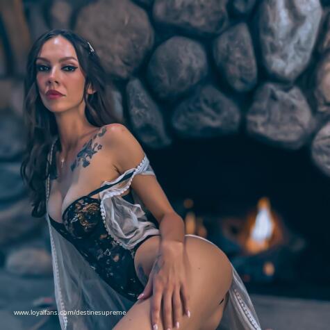 Destine Supreme Findom Femdom avatar