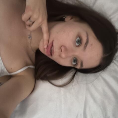 Cassi12 avatar