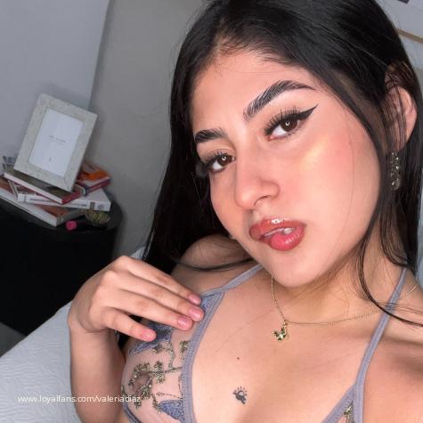 Valeria Diaz’s Official Social Fan Page | LoyalFans