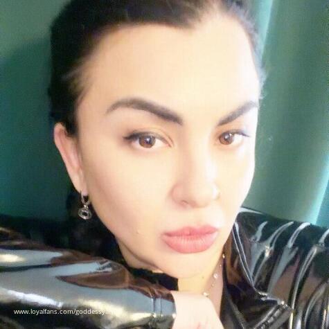 Goddess Yanina avatar