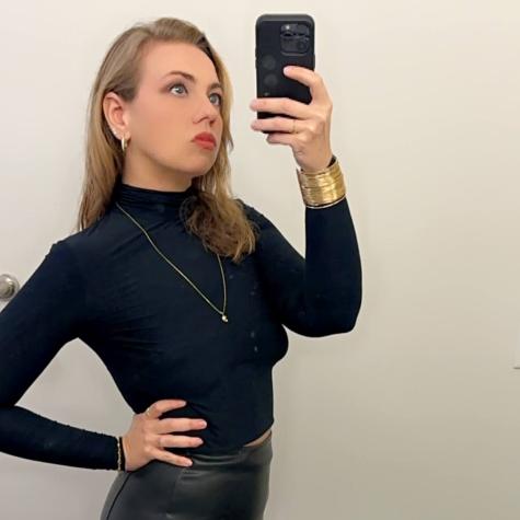 Hotwife_w_cuck avatar