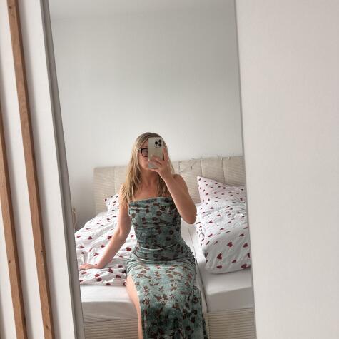 tinygermanfeet avatar
