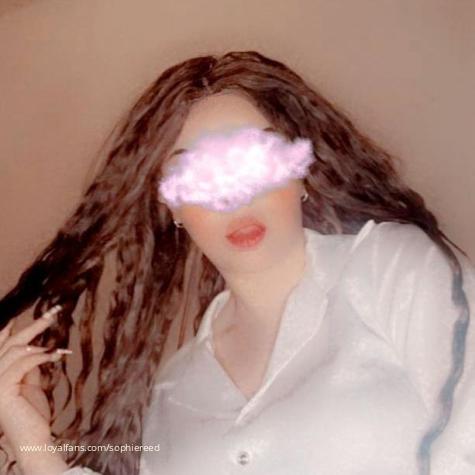 Sophie reed’s Official Social Fan Page LoyalFans