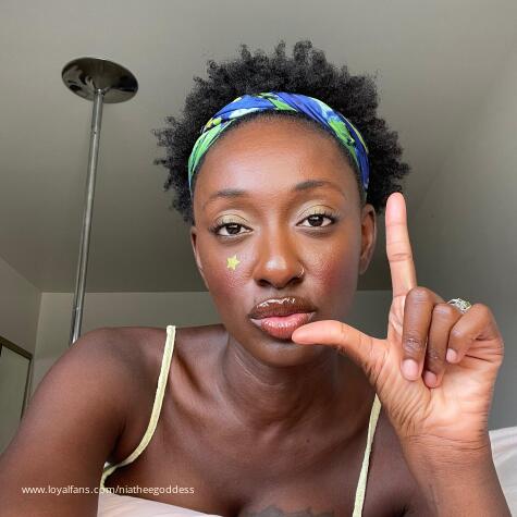 NIA THEE GODDESS avatar