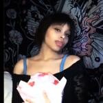 RosieDesires avatar