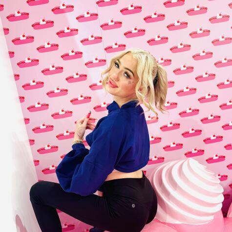 Bunnieeexoxoo avatar