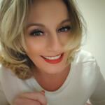 Velvetshadow22 avatar