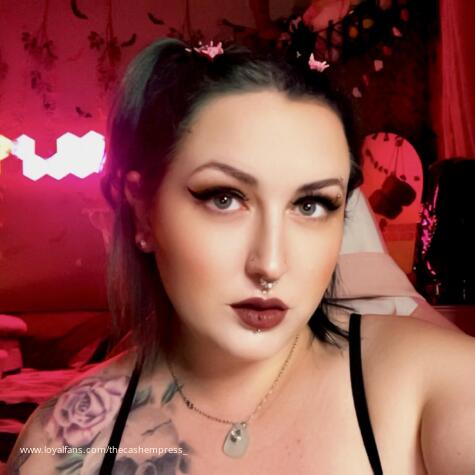 Empress Brynn avatar