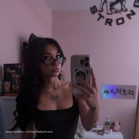 spoiled princesa avatar