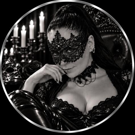 Lady Belladonna Noir avatar