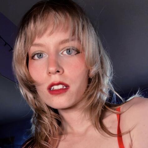 Samara-ShirtlessJesus avatar