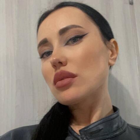BlackRosi88 avatar