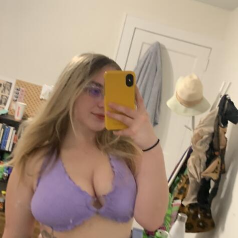 Billiejeanisnotmyloverprincess420angel avatar