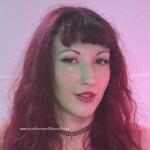 MoonyRouge avatar