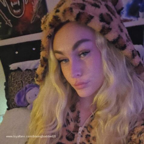 BlazingBaddie420 avatar