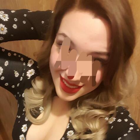 VivienneHasNeeds avatar