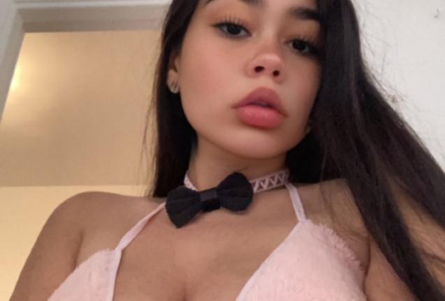 Playing with my nipple clamps - Sweet Selene Official Profile www