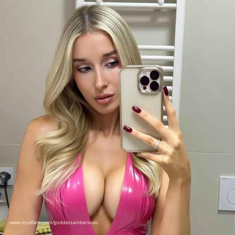 Goddess Amber Findom Femdom avatar