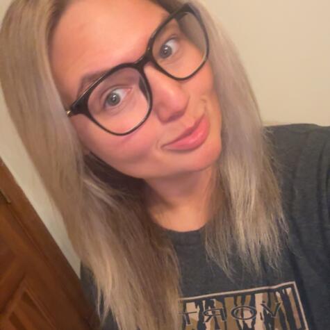 Maddiegirll12 avatar