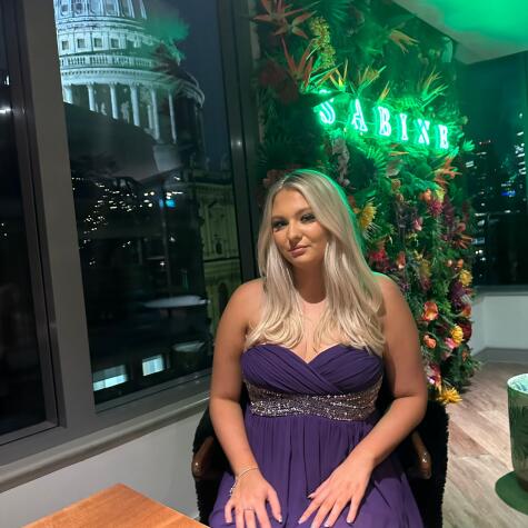 Mia smith x’s Official Social Fan Page | LoyalFans