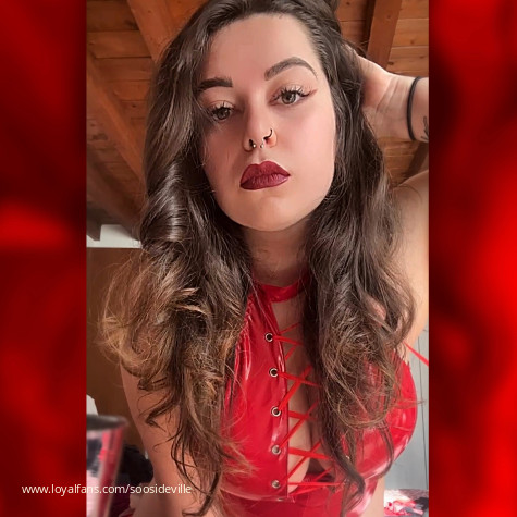 SoosiDeville avatar