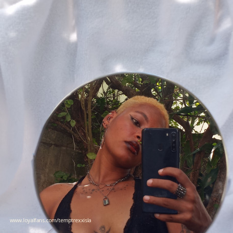 Temptrexx Isla’s Official Social Fan Page | LoyalFans