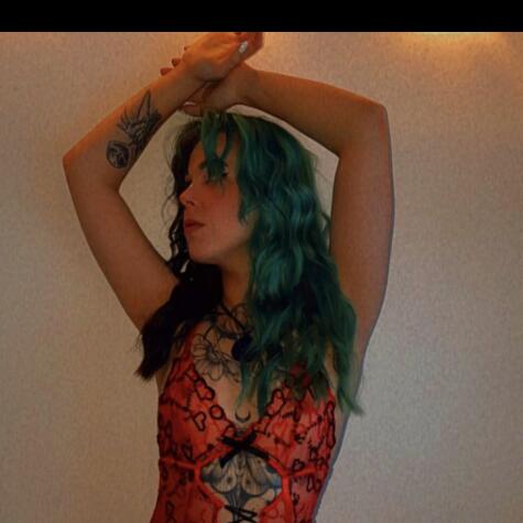 Babyyygirl2000 avatar
