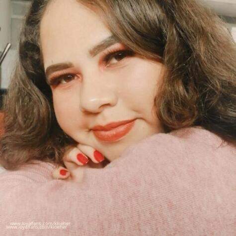 Kloe her avatar