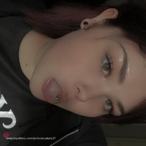 CurvyAlexisRose avatar