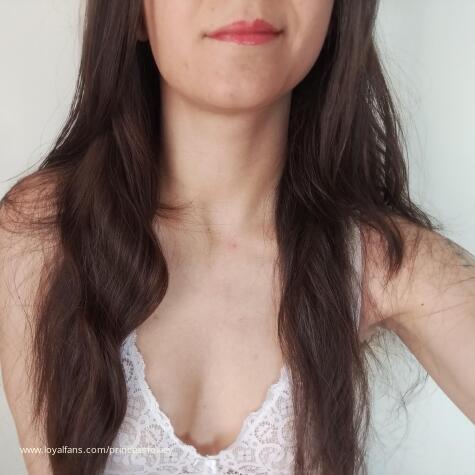 PrincessFoxiey avatar