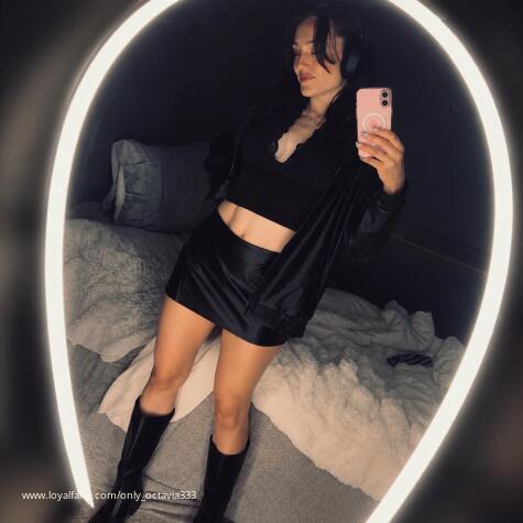 Goddess Octavia Findom avatar
