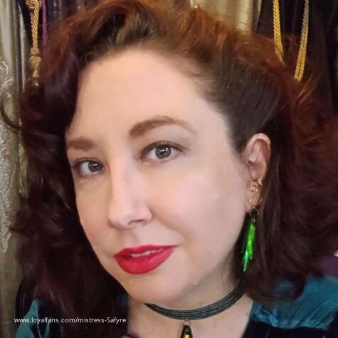 Mistress Safyre avatar