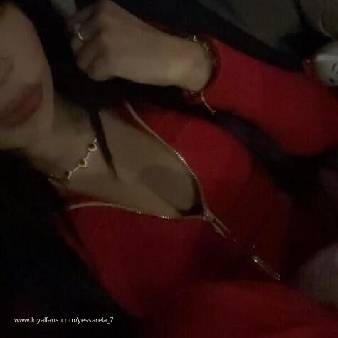 Yessarela_7 avatar
