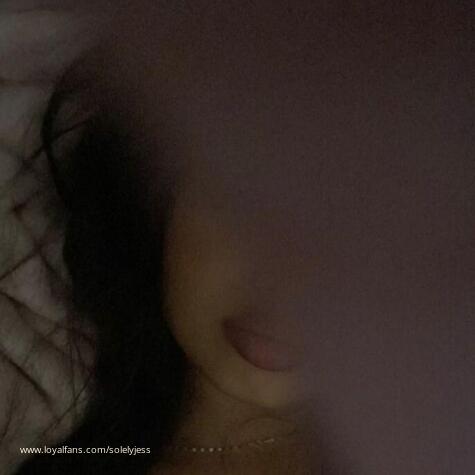 SolelyJess avatar