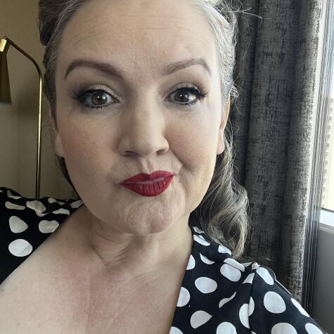 MommyIssuesPlease avatar
