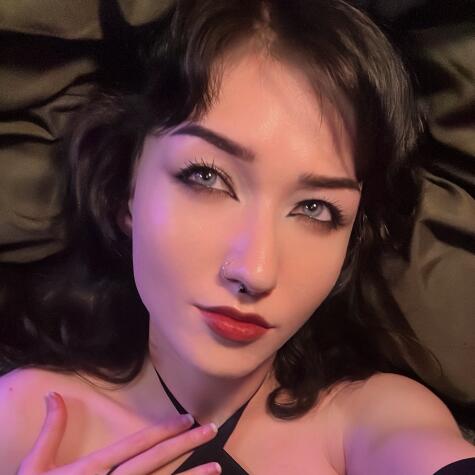 ForeverEva avatar