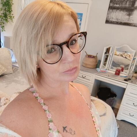 Louise cox avatar