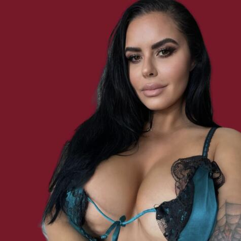 Courtney Corvette avatar