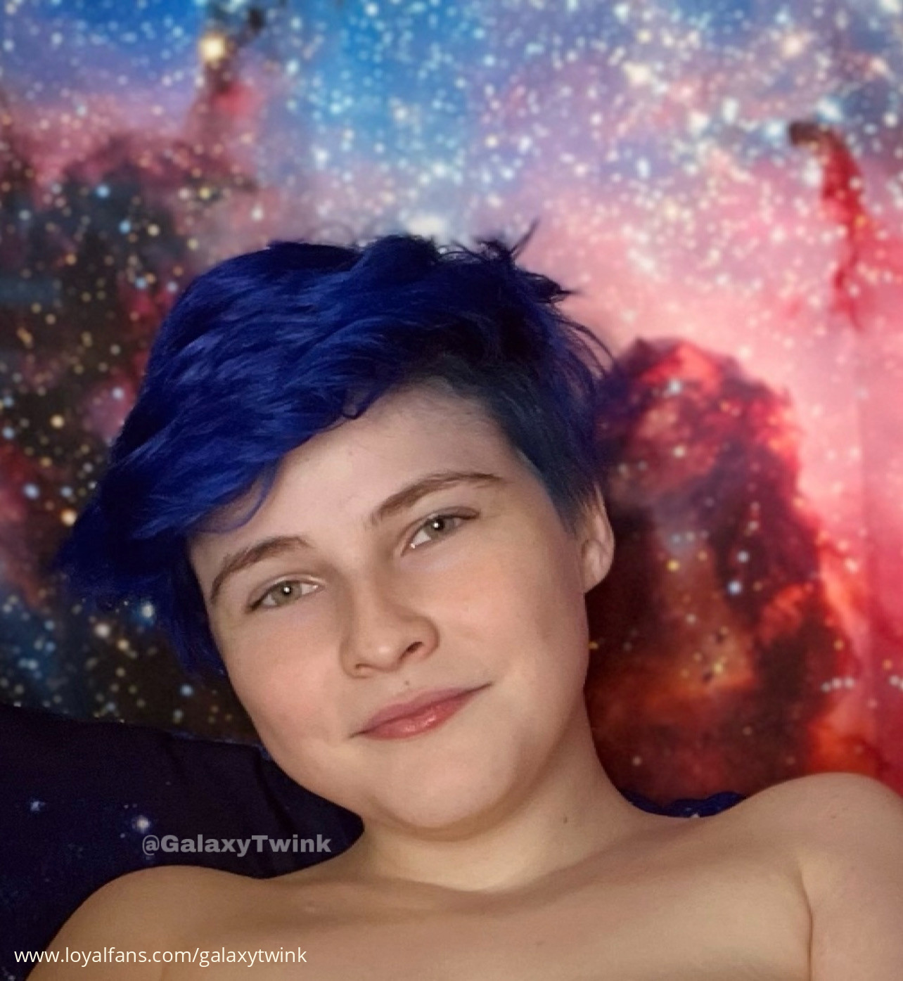 GalaxyTwink’s Official Social Fan Page | LoyalFans