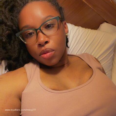 GoddessJanelle143 avatar