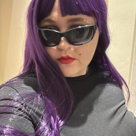 MadamSelenex avatar