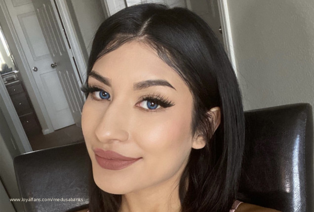 Goddess Feet JOI - Medusa Banks Official Profile www.Loyalfans