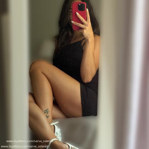 u serve Selene avatar