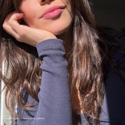 u serve Selene avatar