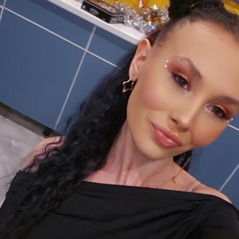 Bea_doll avatar