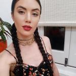 BigfeetQueenScarlettDom avatar