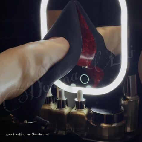 Domina Lexi Maze avatar