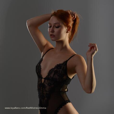 Red Mistress Emma avatar